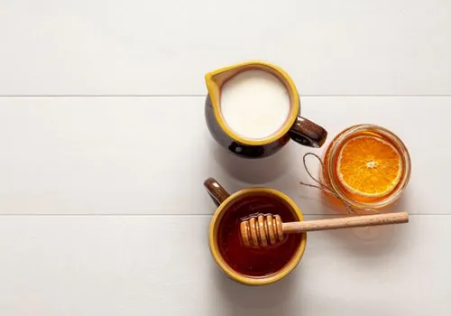 Health Benefits of Milk And Honey